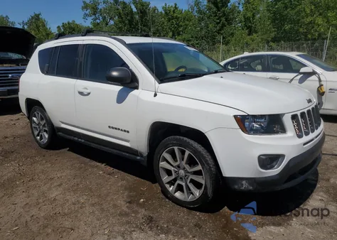 2016 Jeep Compass Sport z USA, uszkodzony, nr VIN 1C4NJCBA7GD740089